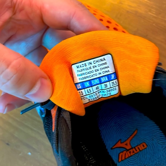 Mizuno Runnig UltraLight Meshed 7.5 US - Picture 6 of 6